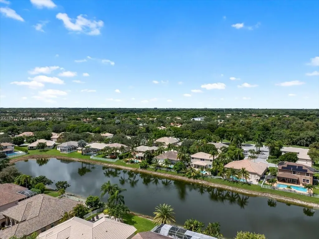 5095 NW 57th Way Coral Springs FL 33067