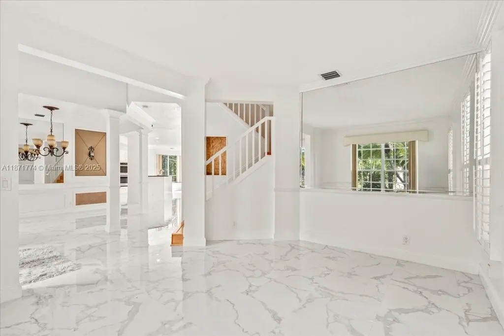 5095 NW 57th Way Coral Springs FL 33067