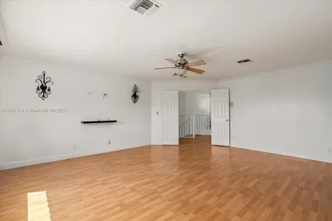 5095 NW 57th Way Coral Springs FL 33067