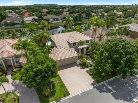 5095 NW 57th Way Coral Springs FL 33067