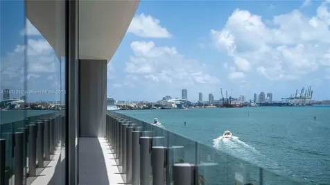 300 Biscayne Boulevard Way Miami FL 33131