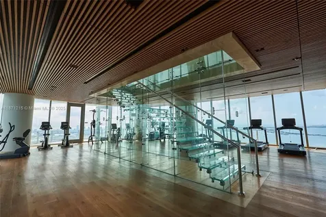 300 Biscayne Boulevard Way Miami FL 33131