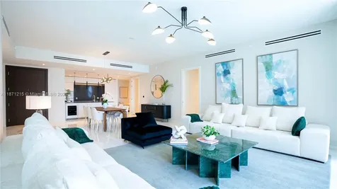 300 Biscayne Boulevard Way Miami FL 33131