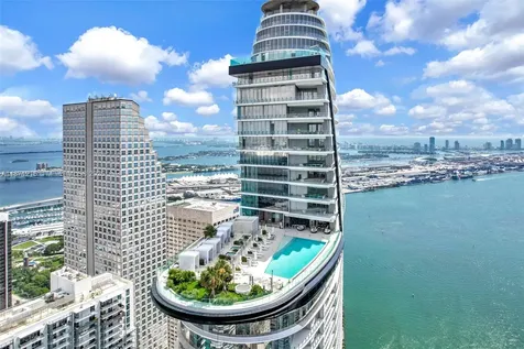 300 Biscayne Boulevard Way Miami FL 33131