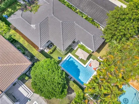 415 Velarde Avenue Coral Gables FL 33134