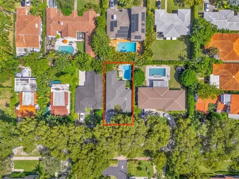 415 Velarde Avenue Coral Gables FL 33134