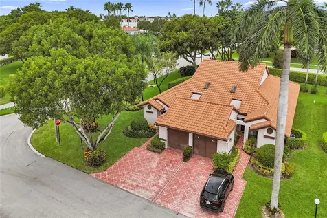 6139 Sunrise Pointe Court Delray Beach FL 33484