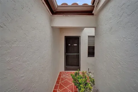 6139 Sunrise Pointe Court Delray Beach FL 33484