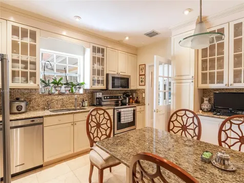 3001 S Miami Avenue Miami FL 33129