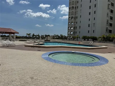 20185 E Country Club Drive Aventura FL 33180