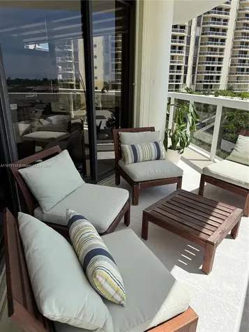 20185 E Country Club Drive Aventura FL 33180