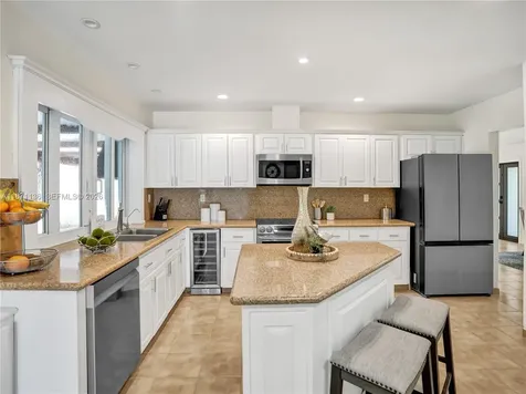11300 Shady Lane Plantation FL 33325