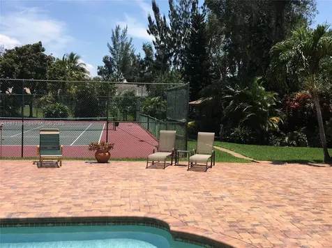 11300 Shady Lane Plantation FL 33325