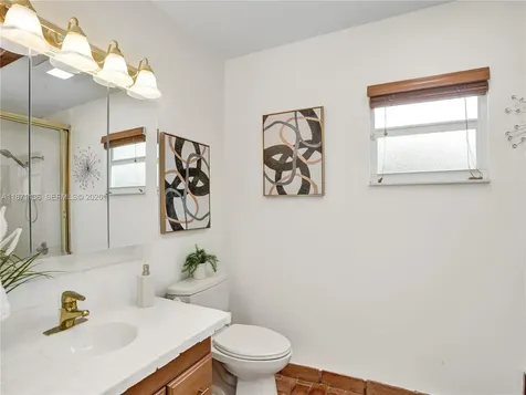11300 Shady Lane Plantation FL 33325