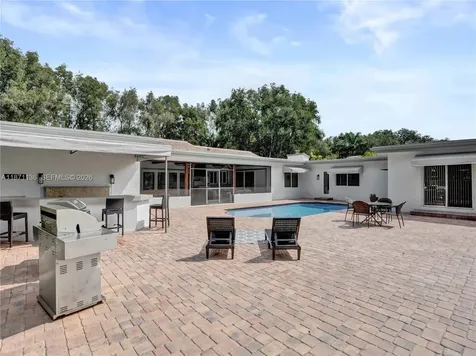 11300 Shady Lane Plantation FL 33325