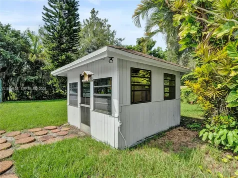 11300 Shady Lane Plantation FL 33325
