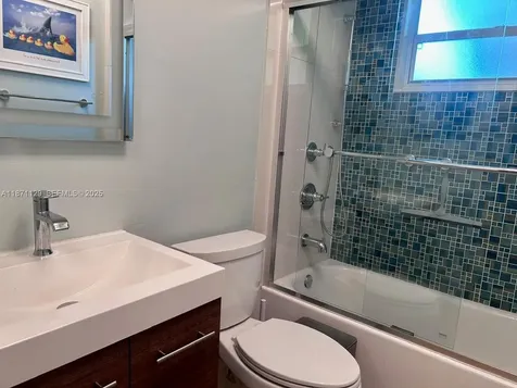 881 SW 49th Terrace Plantation FL 33317