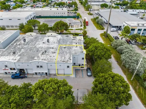 2451 NW 109th Avenue Sweetwater FL 33172