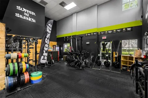 2451 NW 109th Avenue Sweetwater FL 33172