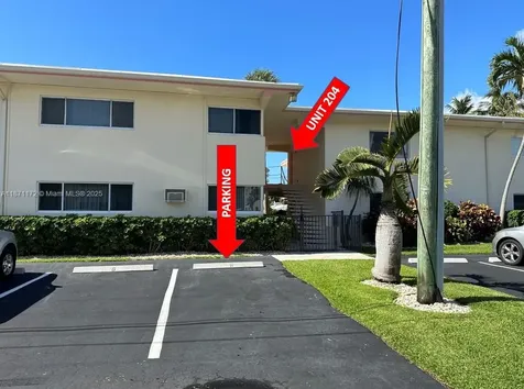 2825 NE 33rd Avenue Fort Lauderdale FL 33308