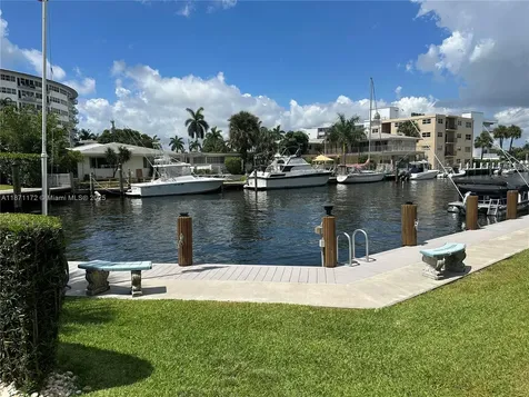 2825 NE 33rd Avenue Fort Lauderdale FL 33308