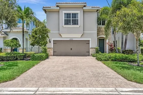 4353 Large Leaf Lane Hollywood FL 33021