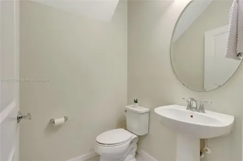 4353 Large Leaf Lane Hollywood FL 33021