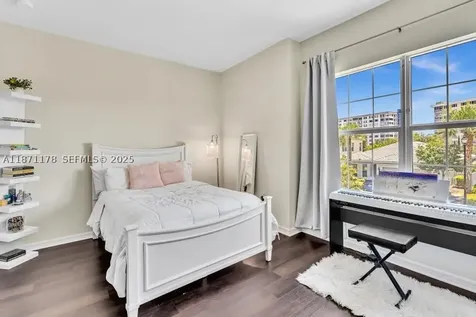 4353 Large Leaf Lane Hollywood FL 33021