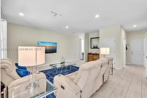 4353 Large Leaf Lane Hollywood FL 33021