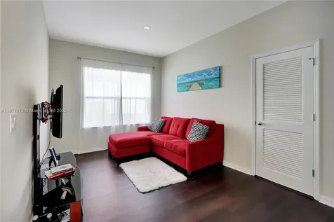 4353 Large Leaf Lane Hollywood FL 33021