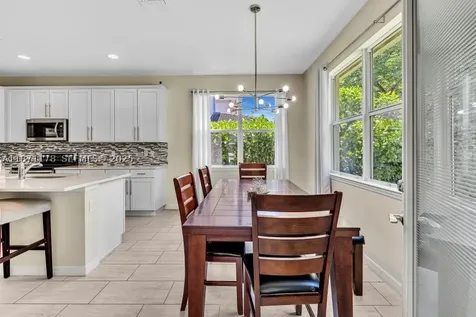 4353 Large Leaf Lane Hollywood FL 33021