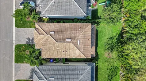 4353 Large Leaf Lane Hollywood FL 33021