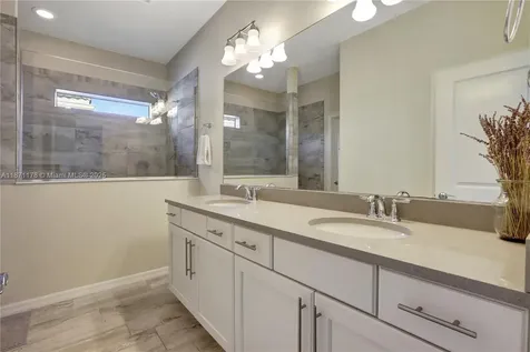 4353 Large Leaf Lane Hollywood FL 33021