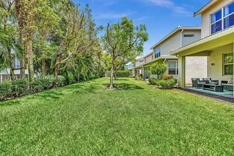 4353 Large Leaf Lane Hollywood FL 33021
