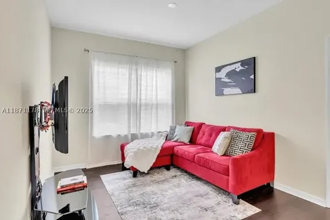 4353 Large Leaf Lane Hollywood FL 33021