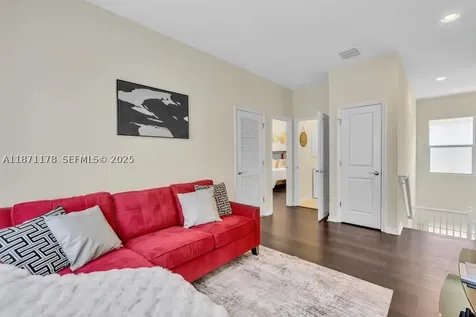 4353 Large Leaf Lane Hollywood FL 33021