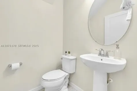 4353 Large Leaf Lane Hollywood FL 33021