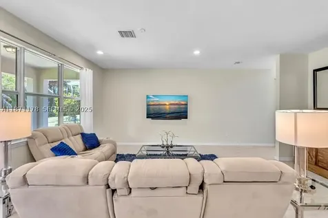 4353 Large Leaf Lane Hollywood FL 33021