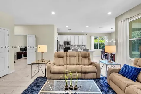 4353 Large Leaf Lane Hollywood FL 33021