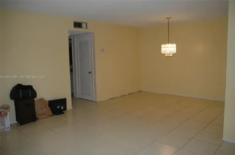 5300 Washington Street Hollywood FL 33021