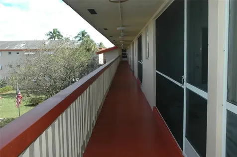 5300 Washington Street Hollywood FL 33021