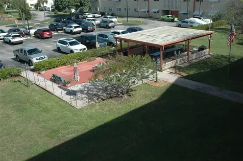 5300 Washington Street Hollywood FL 33021