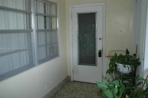 5300 Washington Street Hollywood FL 33021
