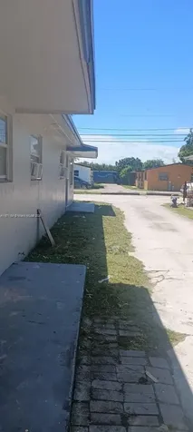 1140 NW 9th Street Homestead FL 33030
