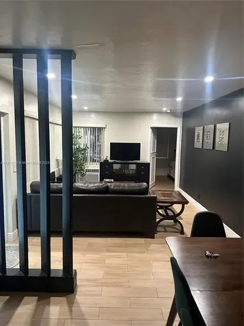 13035 NE 7th Avenue North Miami FL 33161