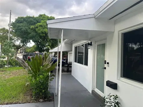 13035 NE 7th Avenue North Miami FL 33161