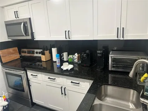 13035 NE 7th Avenue North Miami FL 33161