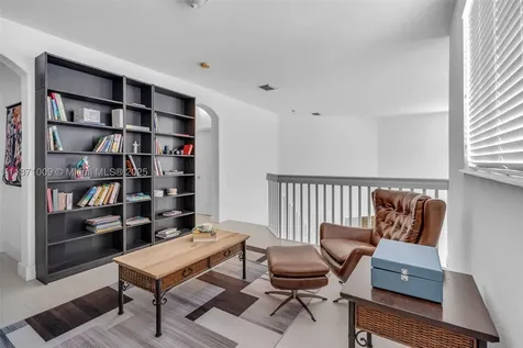 8467 NW 110th Place Doral FL 33178