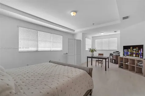8467 NW 110th Place Doral FL 33178