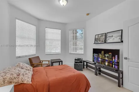 8467 NW 110th Place Doral FL 33178